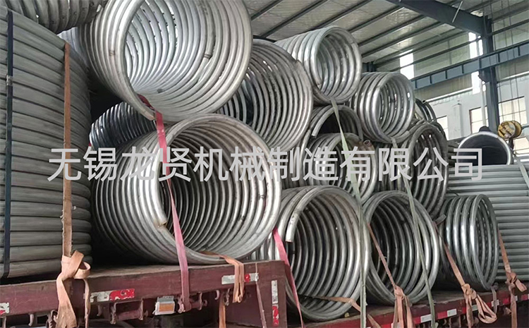 304不銹鋼盤(pán)管質(zhì)量好還是碳鋼的好？
